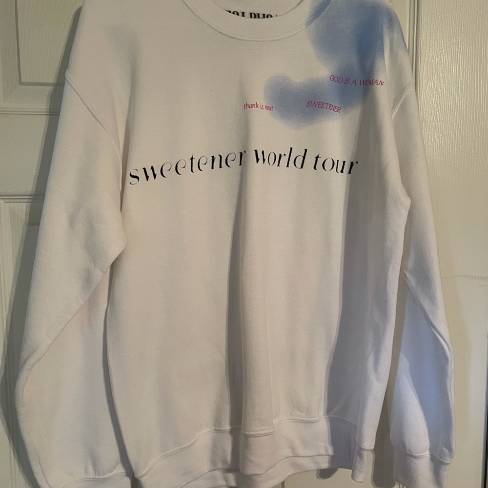 Ariana Grande Sweetener World Tour sweatshirt RARE